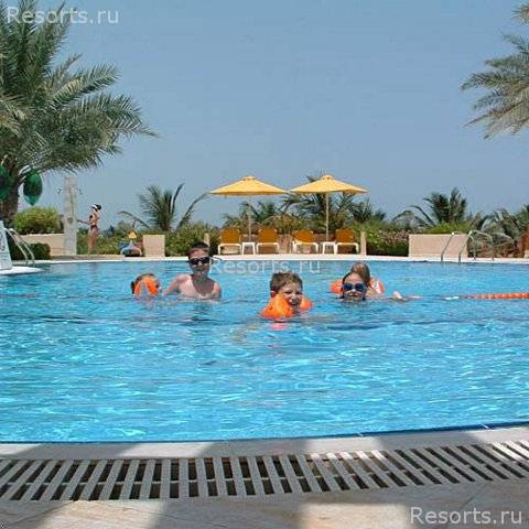 Al Hamra Fort Hotel & Beach Resort 56